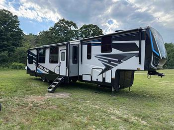 Thumbnail of RV
