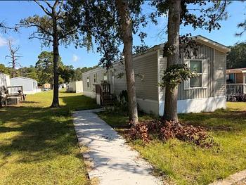 Thumbnail of mobile home