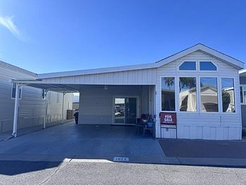 Thumbnail of mobile home