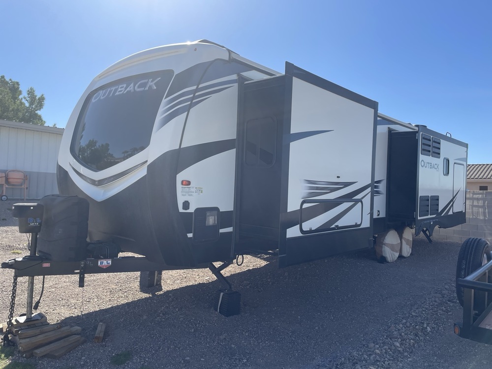 Photo of Rv