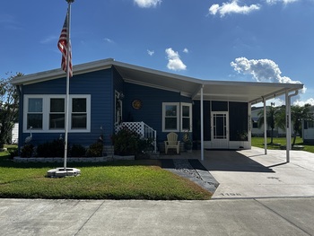 Thumbnail of mobile home