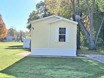 Thumbnail of mobile home