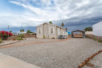 Thumbnail of mobile home