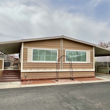 Thumbnail of mobile home
