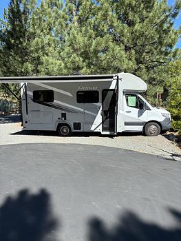 Thumbnail of RV