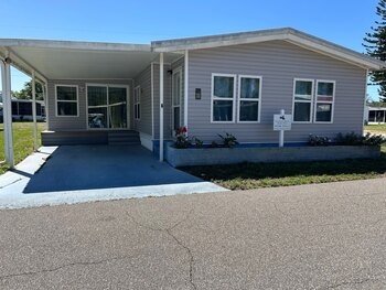 Thumbnail of mobile home