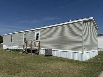 Thumbnail of mobile home