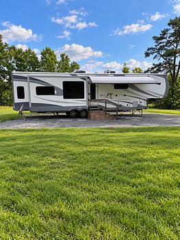 Photo of Rv