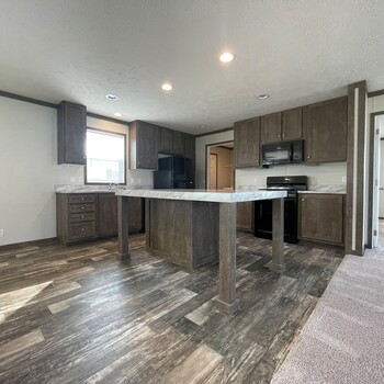 Thumbnail of mobile home