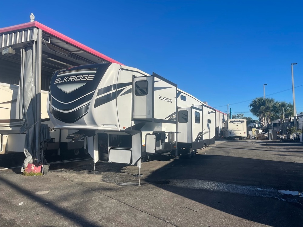 Photo of Rv
