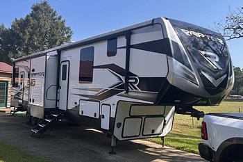 Thumbnail of RV