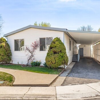 Thumbnail of mobile home