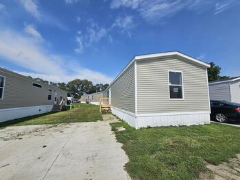 Thumbnail of mobile home