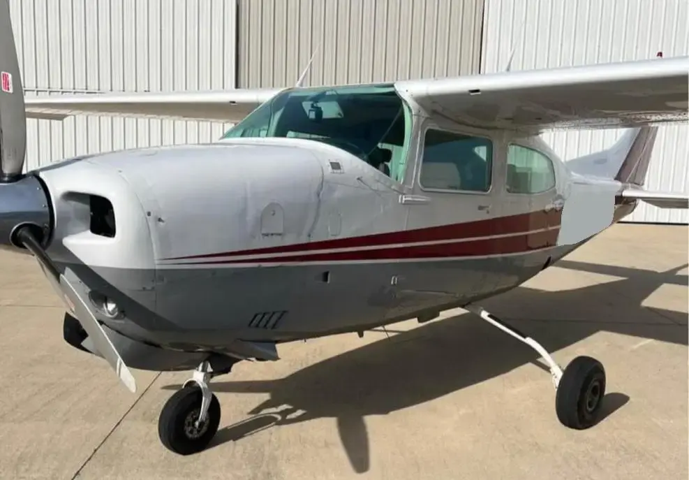 7227/cessna-210n-centurion-1979-flightmarket-id-7227-11492.webp