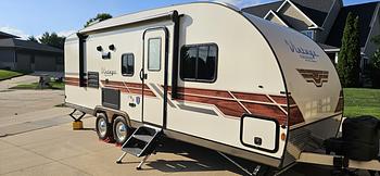 Thumbnail of RV