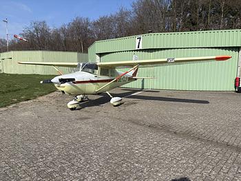 Thumbnail of aircraft
