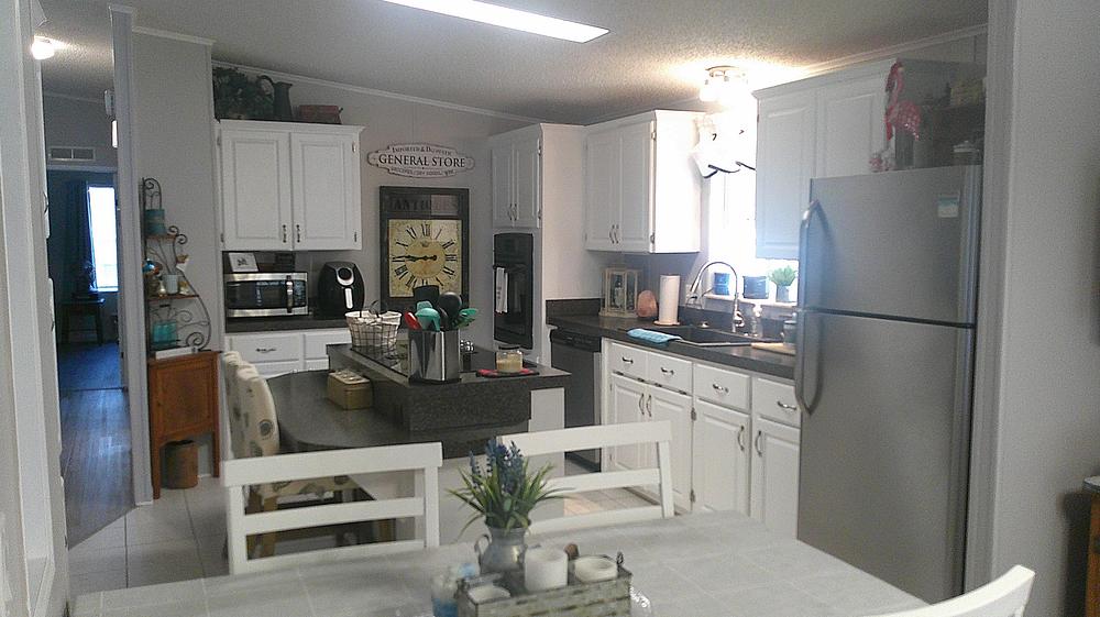 Lake Griffin Harbor Village