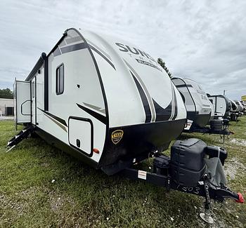 Thumbnail of RV