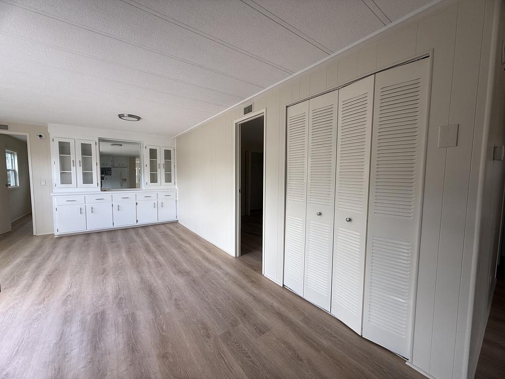 Camelot Lakes Village