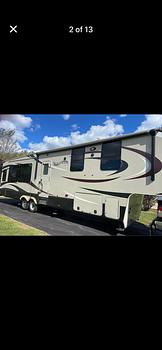 Thumbnail of RV