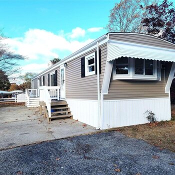 Thumbnail of mobile home