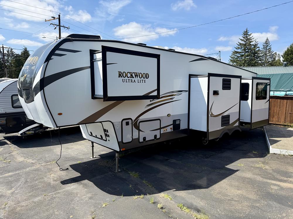 Photo of Rv