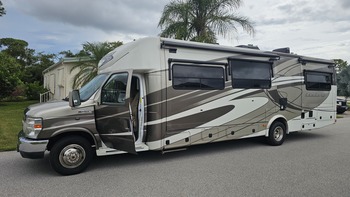 Thumbnail of RV