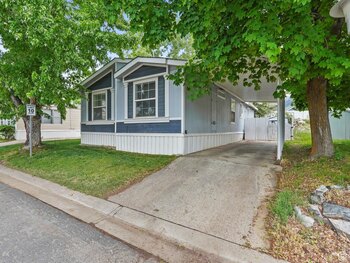 Thumbnail of mobile home