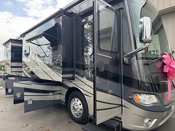 Thumbnail of RV