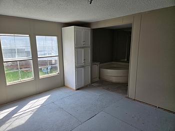 Photo of Great Looking Home! Popular Layout with Recent Refurb! No Credit Check!