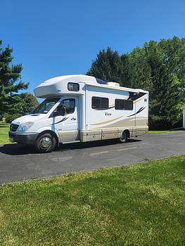 Thumbnail of RV