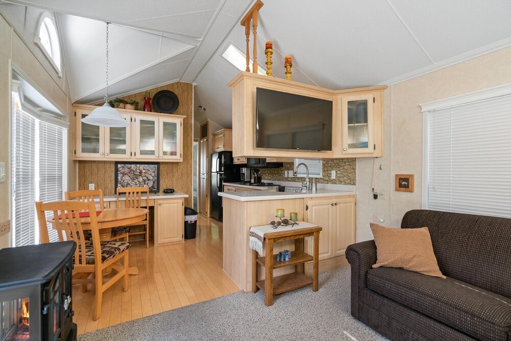 Photo of Mobile Home