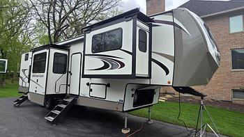 Thumbnail of RV