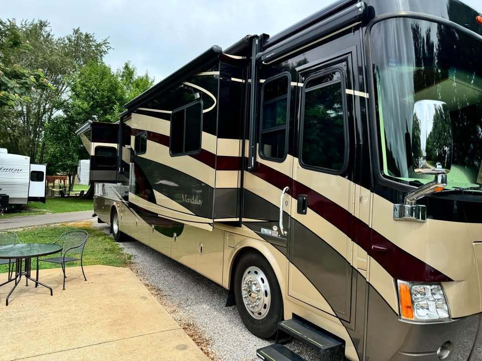 Photo of Rv