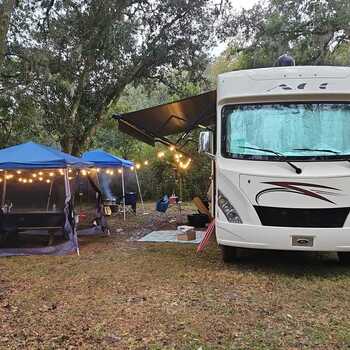 Thumbnail of RV
