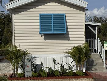 Thumbnail of mobile home