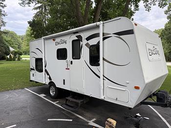 Thumbnail of RV