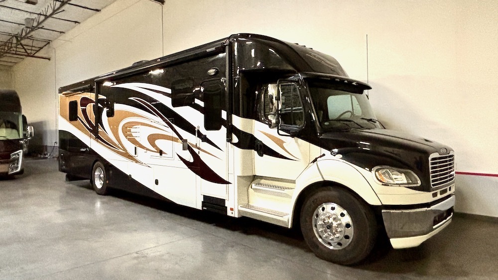 Photo of Rv