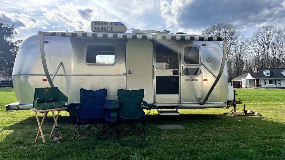 Photo of Rv