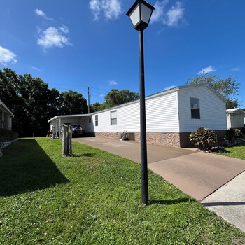 Thumbnail of mobile home