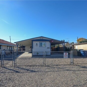 Thumbnail of mobile home