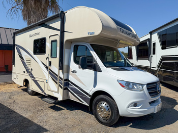 Thumbnail of RV