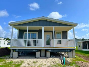 Thumbnail of mobile home