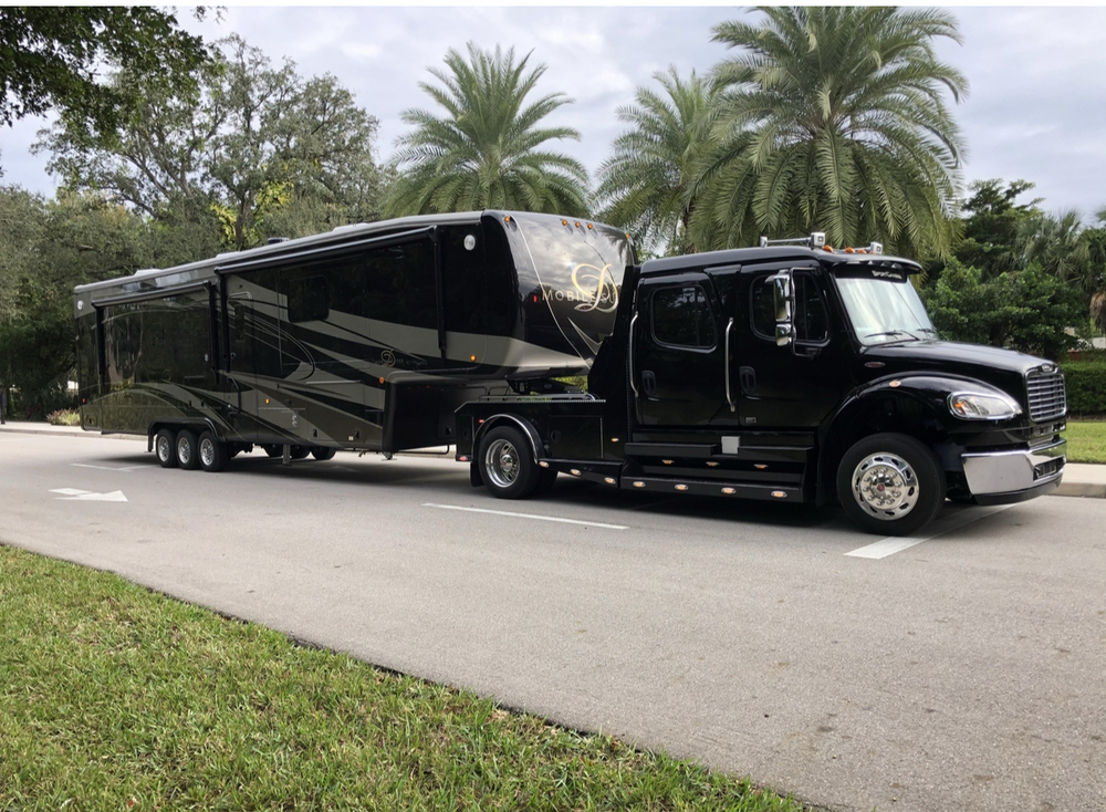Photo of Rv