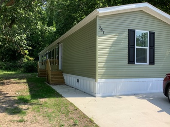 Thumbnail of mobile home