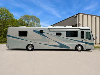 Thumbnail of RV