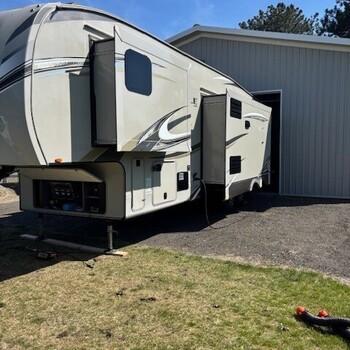 Thumbnail of RV