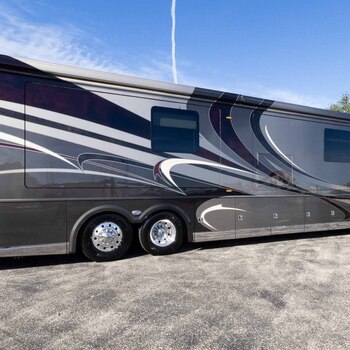 Thumbnail of RV