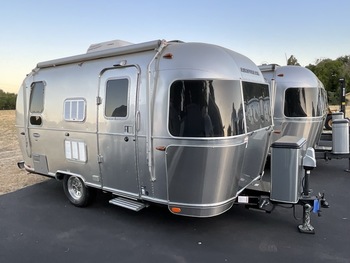 Thumbnail of RV