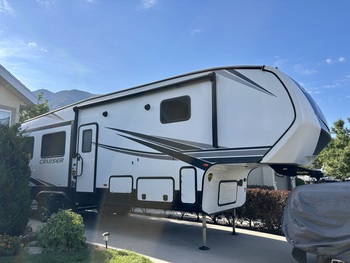 Thumbnail of RV